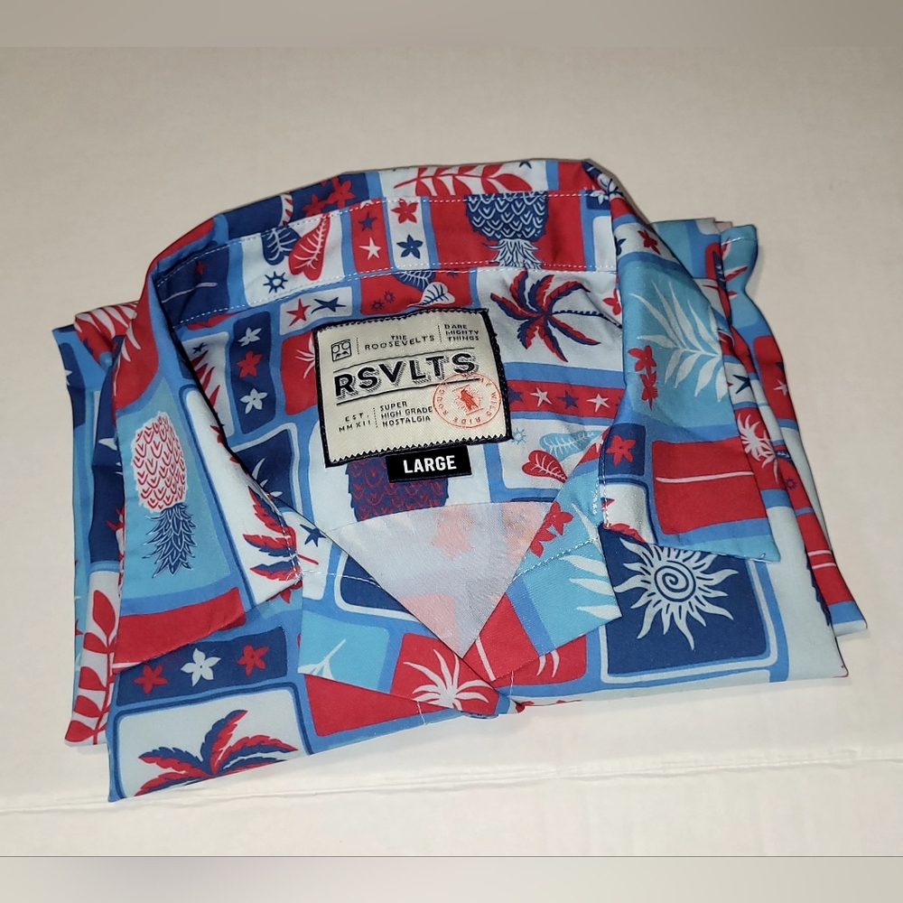 The ROOSEVELTS RSVLTS Vacation Nation Red and Blue Fandom Shirt